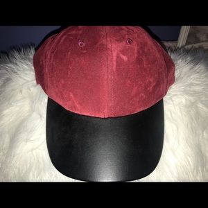 Velvet red suede and leather cap